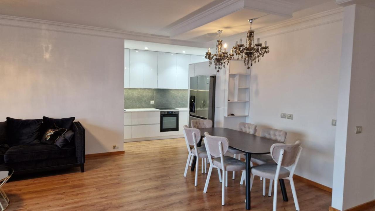 Pirro Luxury Apartment Sarande Ngoại thất bức ảnh